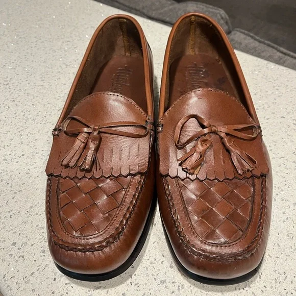 Reduced - NWOT HITCHCOCK Brown Leather Tassel Loafers for Extra Wide Feet - Picture 2 of 7